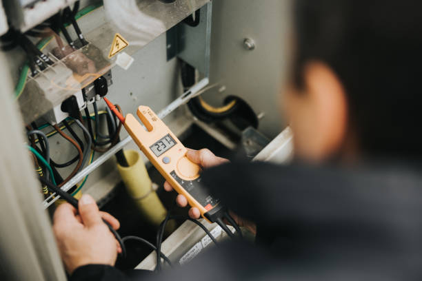 Best Circuit Breaker Repair  in Glenville, WV